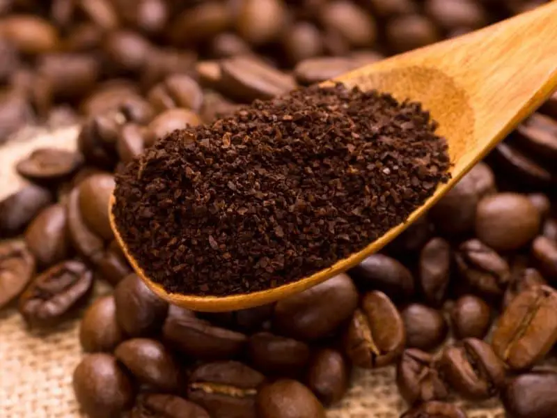 How to grind coffee beans without a grinder